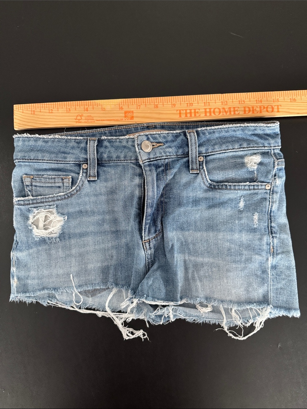 Joe’s jeans shorts W27